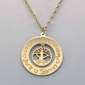 18ct Gold Family Tree Pendant, hanging on a 18ct Gold Belcher Chain.