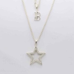 Silver Stone Set Star Pendant Hanging On 22″ Silver Chain